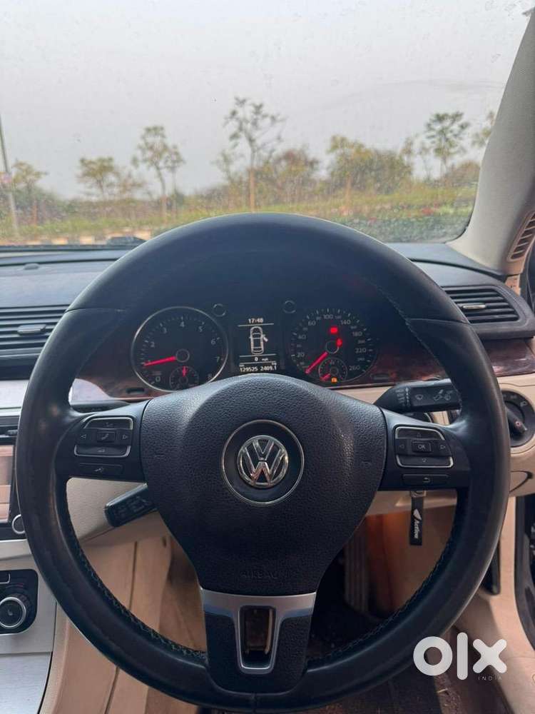 Volkswagen Passat 2010 Petrol Well Maintained