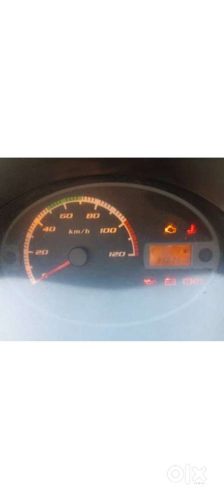 Tata Nano Xe, 2011, Petrol