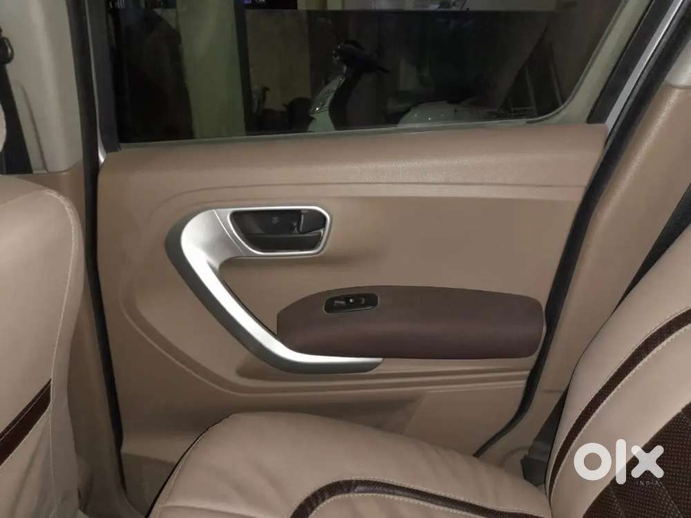 Mahindra Tuv 300 Diesel 55000 Km Driven - New Tyres - Great Condition