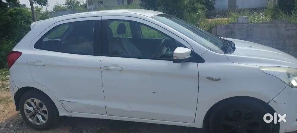 Ford Figo 1.5 Titanium 2016-urgent Sale