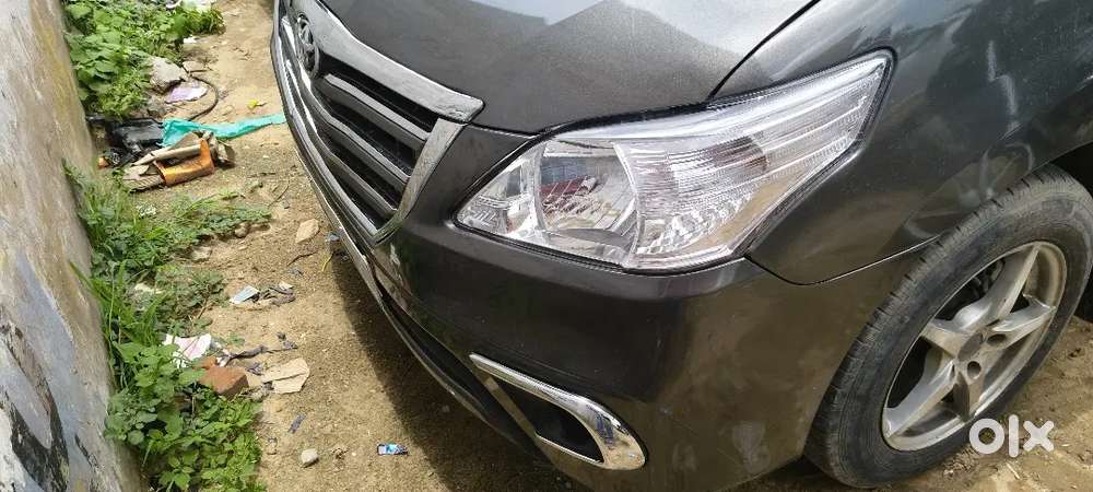 Toyota Innova 2009 Lpg Well Maintained
