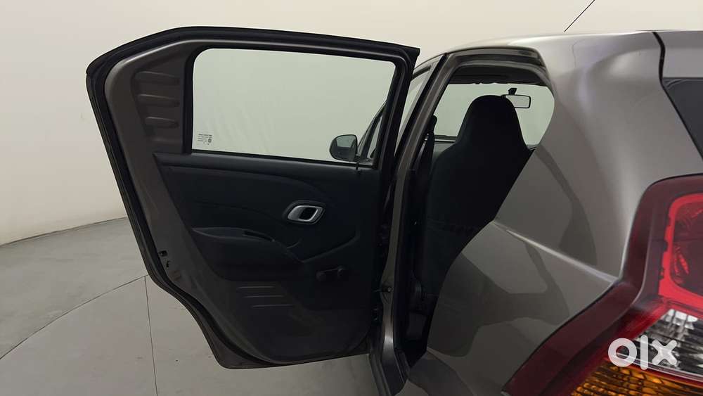 Datsun Redigo 1.0 S, 2018, Petrol