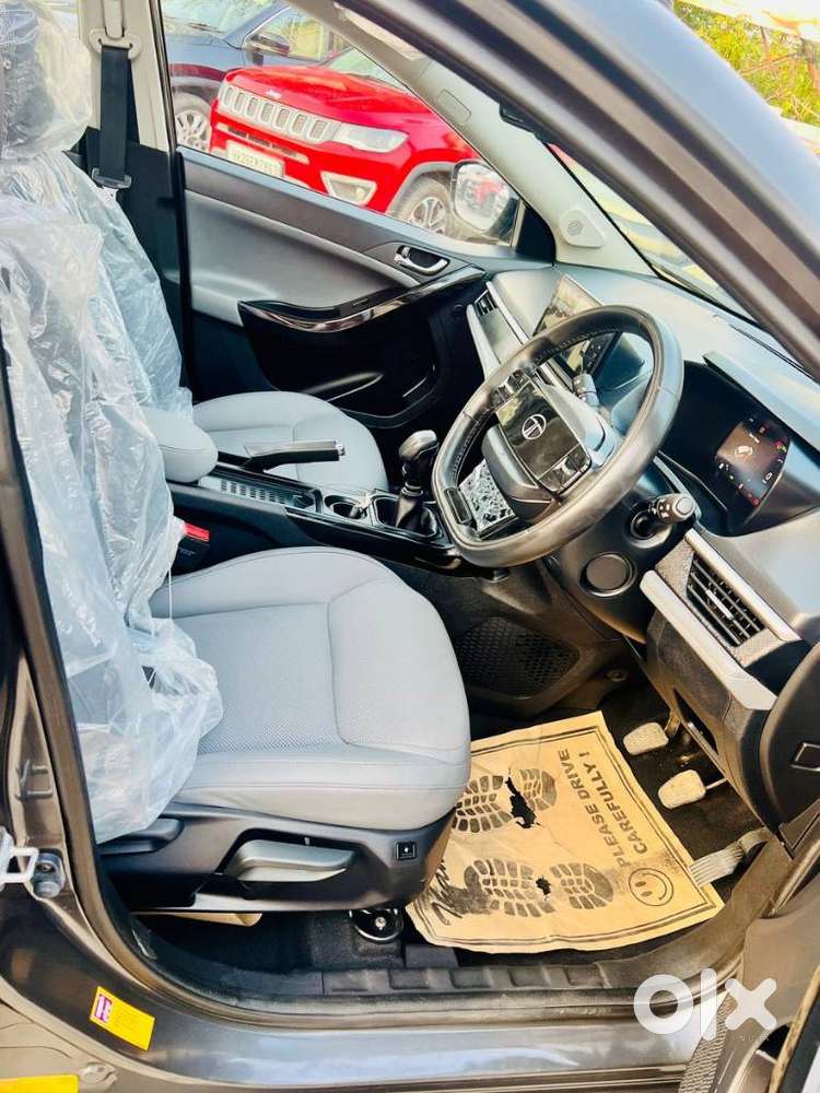 Tata Nexon Fearless Plus (ps) 1.2 Icng 6mt Red Dark Edition, 2025, C..