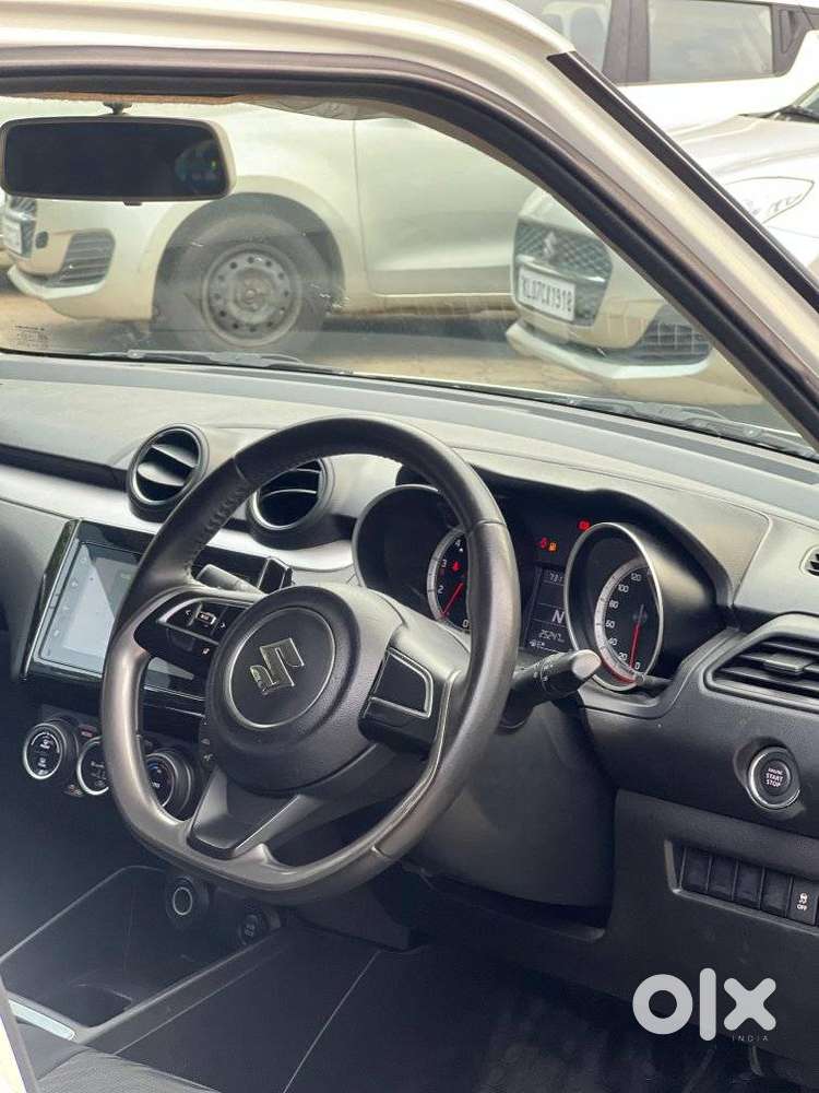 Maruti Suzuki Swift Amt Vvt Zxi, 2023, Petrol
