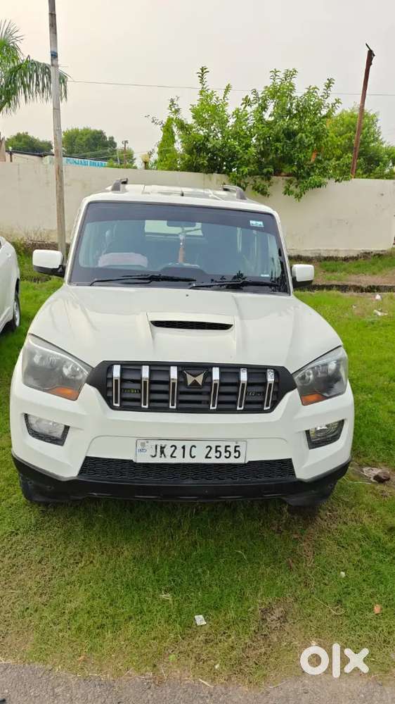 Mahindra Scorpio 2.2 S6 Plus 2016