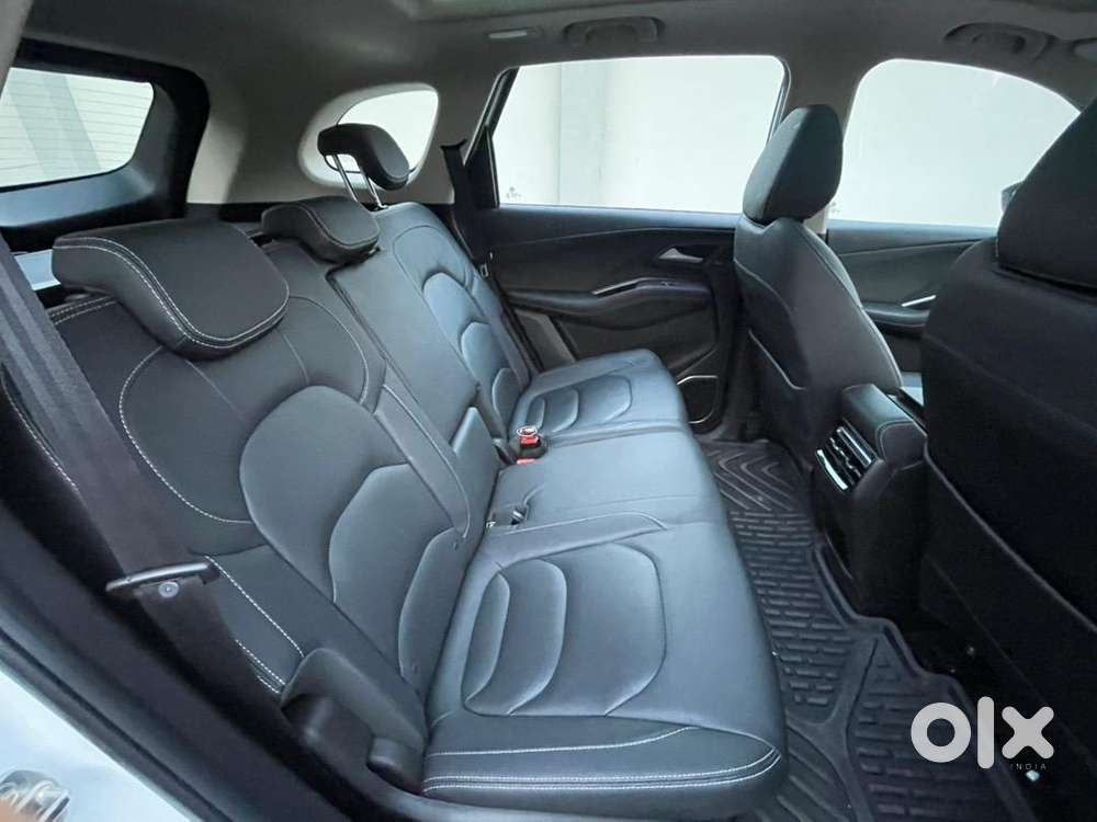 Mg Automatic Car 2025 Km