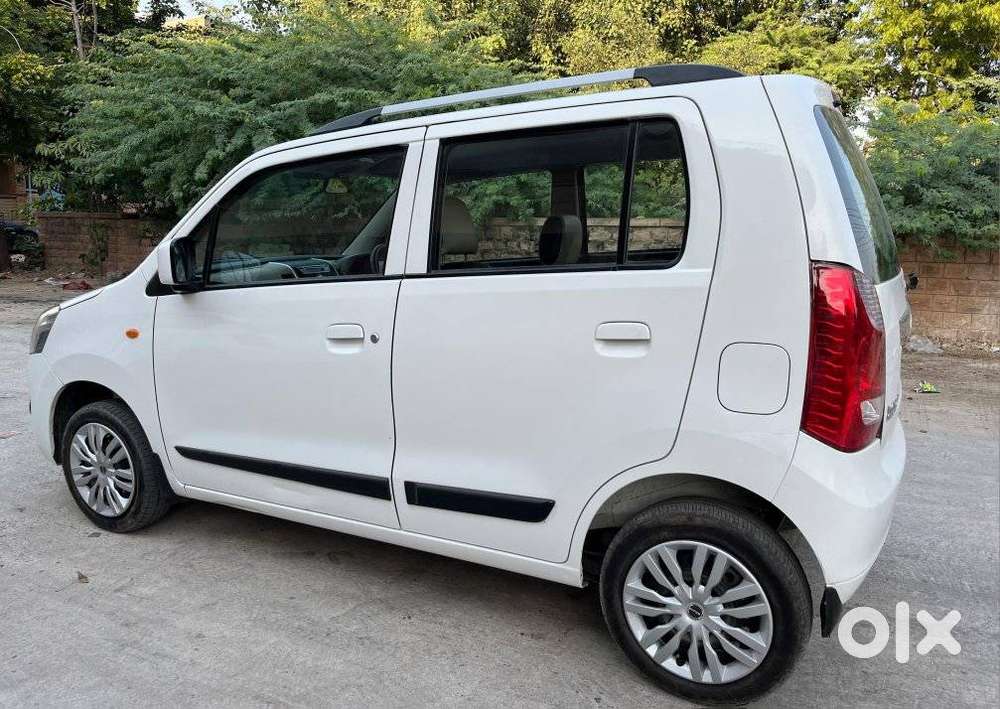 Maruti Suzuki Wagon R 1.0 Vxi, 2014, Petrol