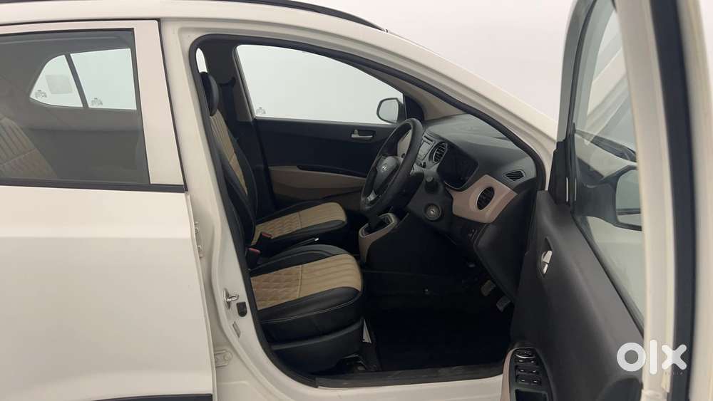Hyundai Grand I10 1.2 Kappa Sportz, 2015, Petrol