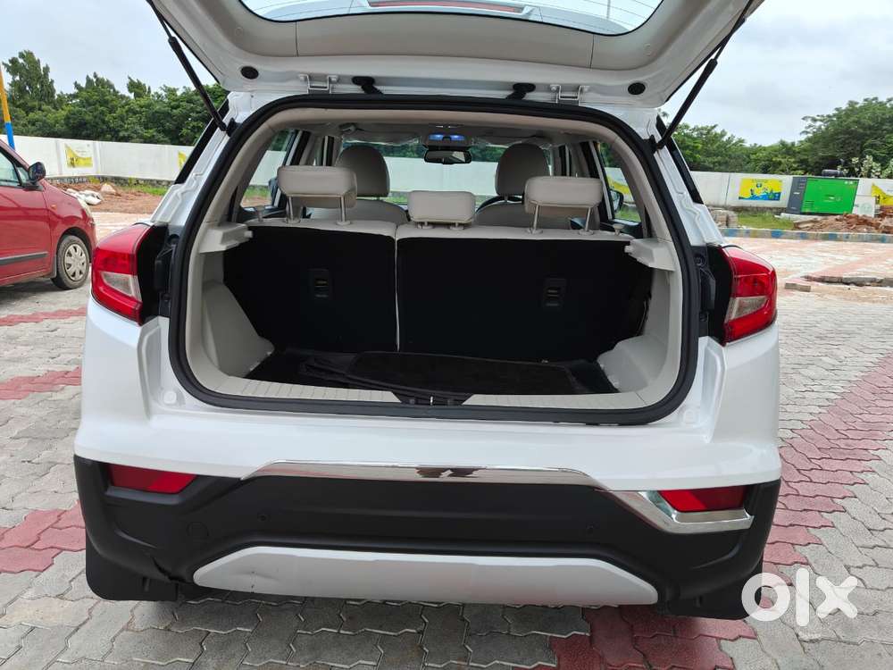 Mahindra Xuv300 W8 Option Diesel, 2023, Diesel