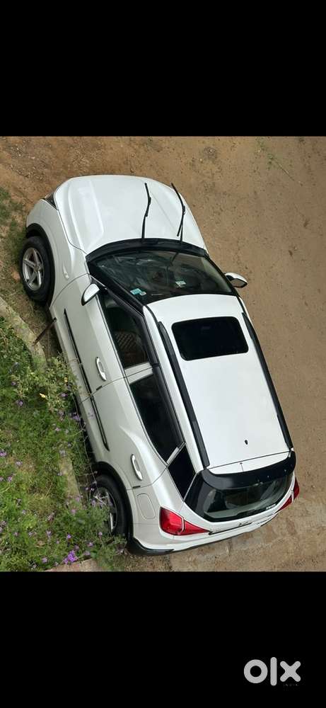 Mahindra Xuv300 Petrol 2024
