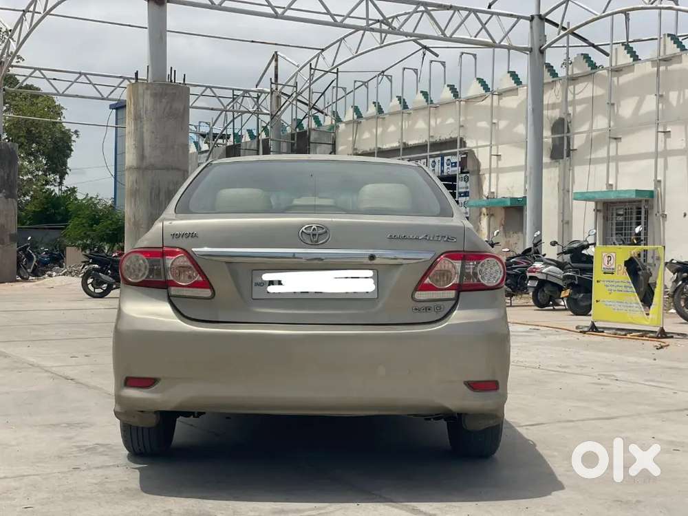 Toyota Corolla Altis D-4d 2011 Diesel Manual
