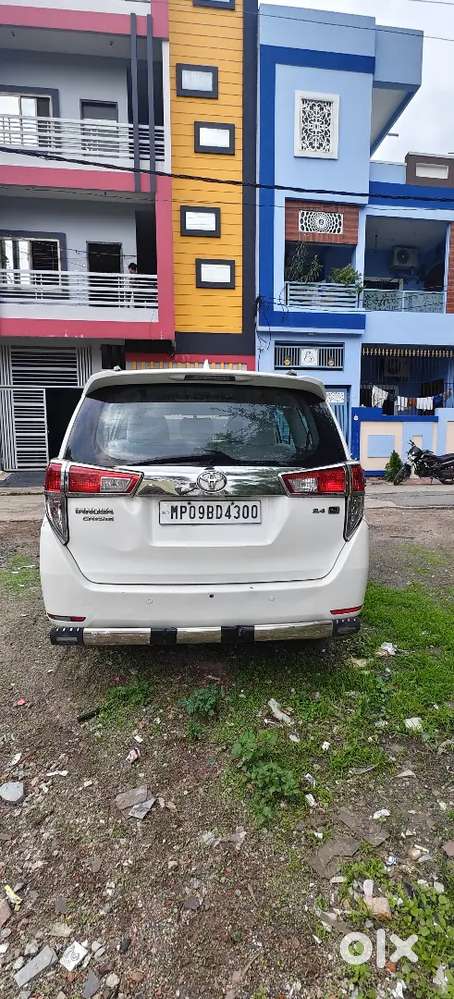 Toyota Innova Crysta 2018