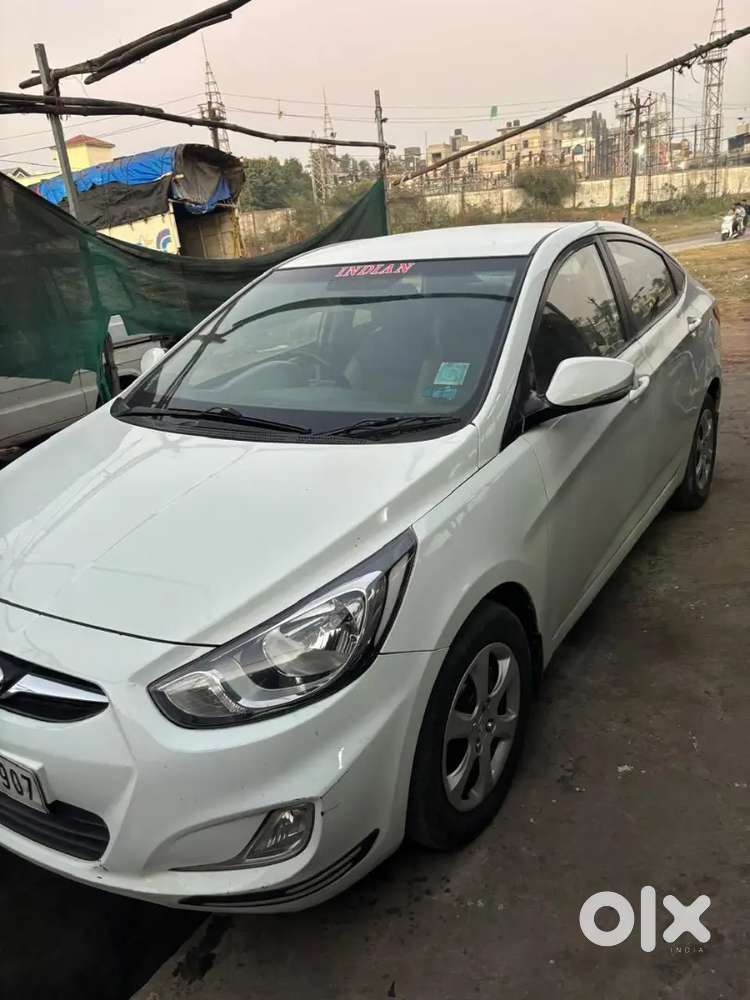 Hyundai Fluidic Verna 2012 Cng & Hybrids 80000 Km Driven