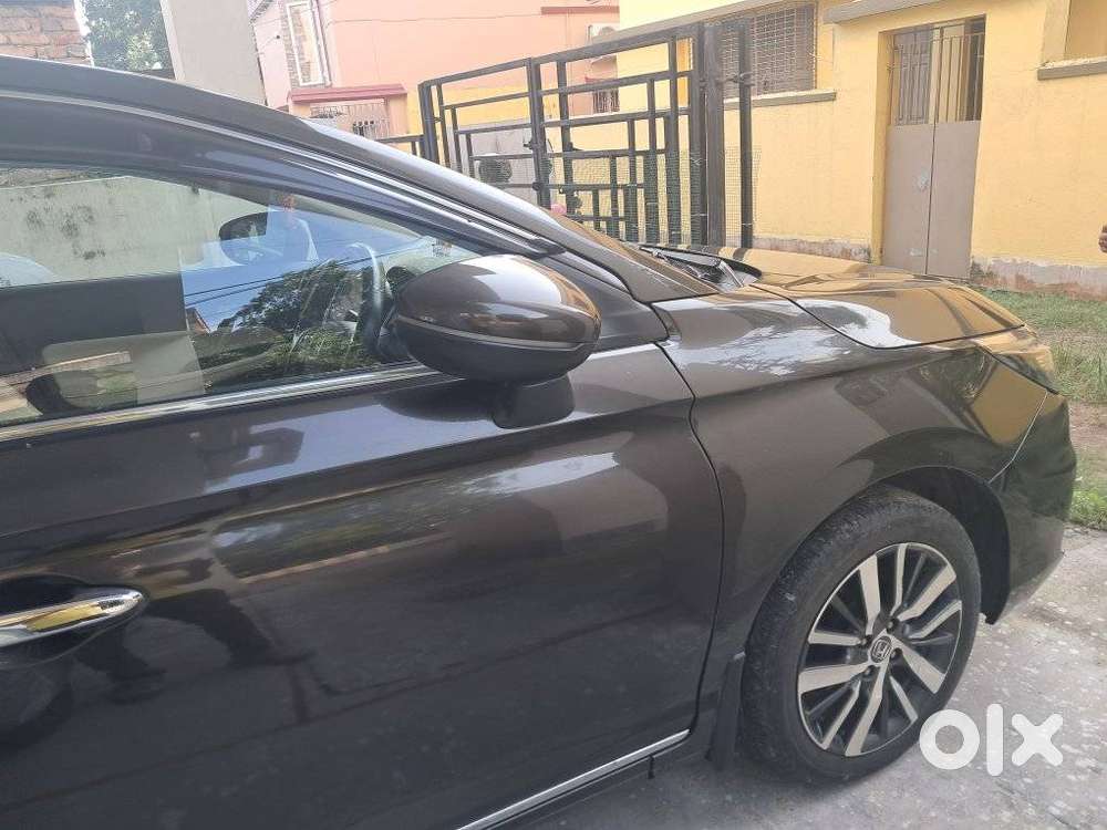 Honda City Zx Petrol Mt, 2023, Petrol