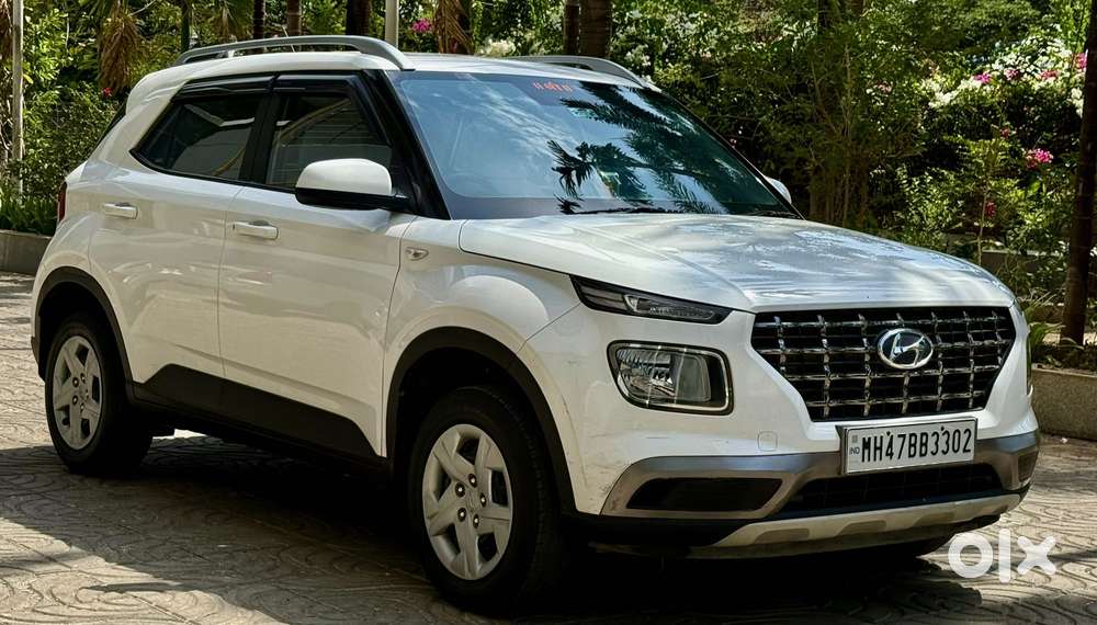 Hyundai Venue 1.2 S (o), 2021, Petrol