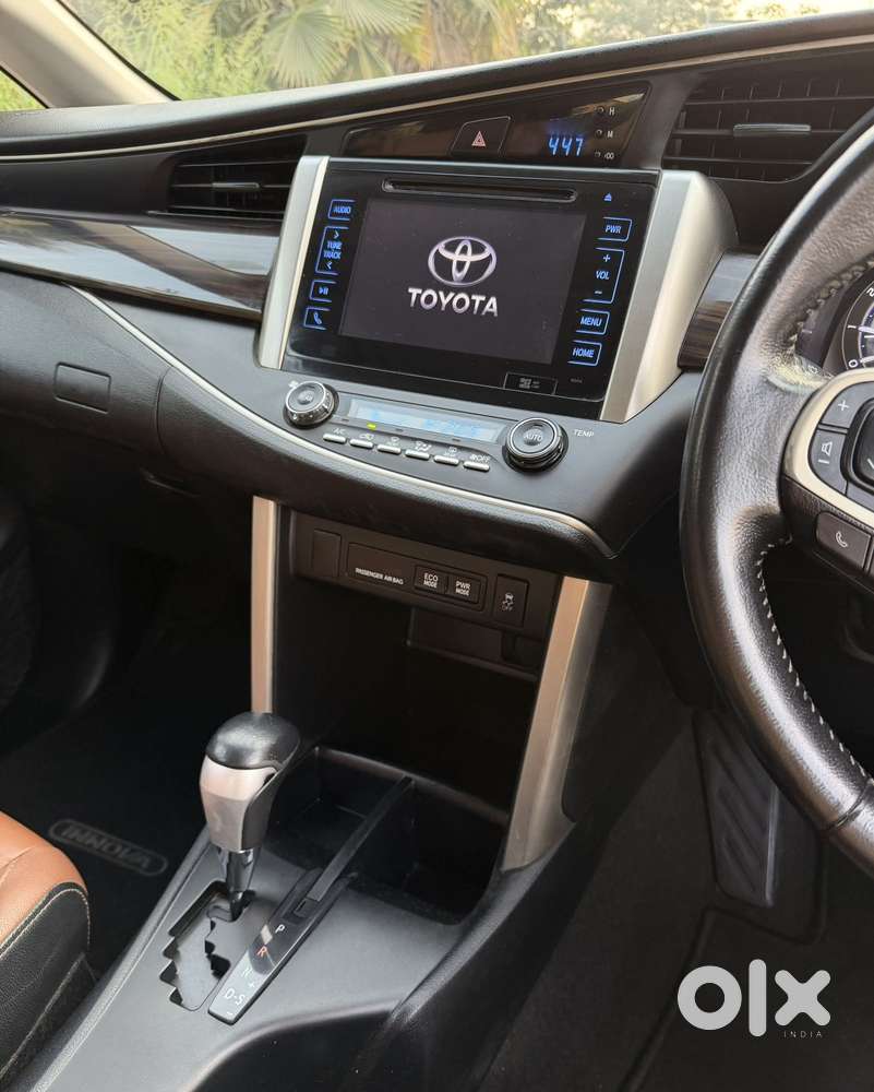 Toyota Innova Crysta 2.7 Zx At, 2017, Petrol