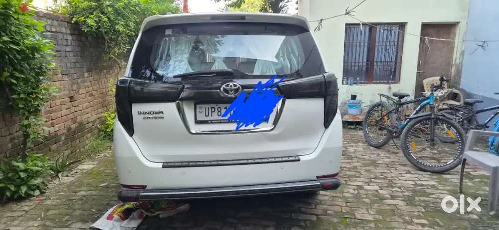 Toyota Innova Crysta 2023 Diesel 71000 Km Driven