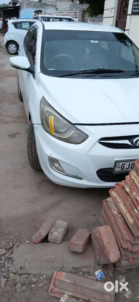 Hyundai Verna 1.6 Crdi 2012 Diesel Manual