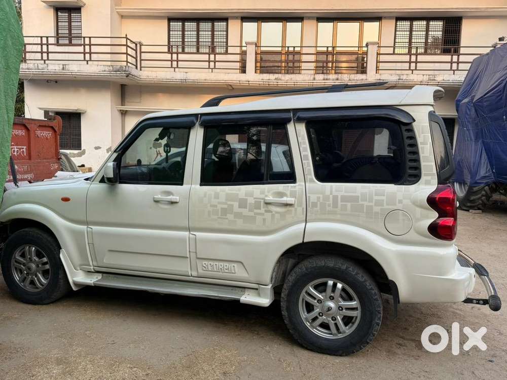 Mahindra Scorpio 2013 Diesel Well Maintained
