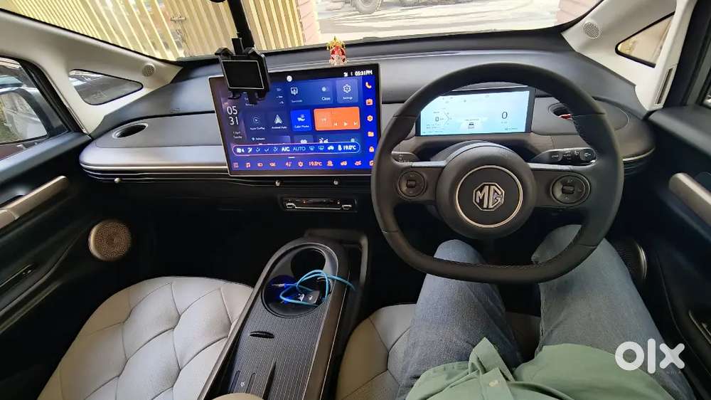 Mg Windsor Ev 2025 Electric 6250 Km Driven