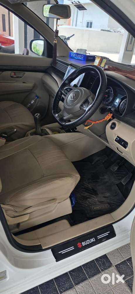 Maruti Suzuki Ertiga 2022 Zxi O Cng & Hybrids Well Maintained