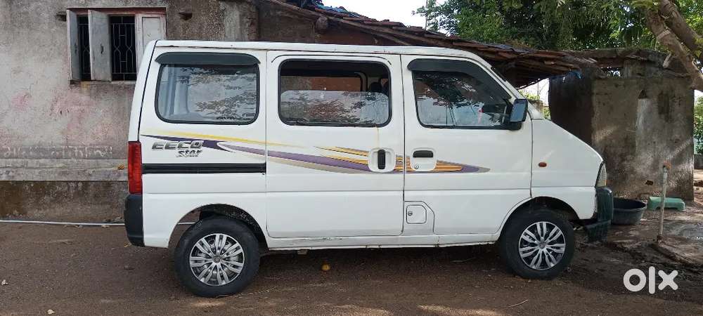 Good Condition,well,7 Seater Petrol Cng
