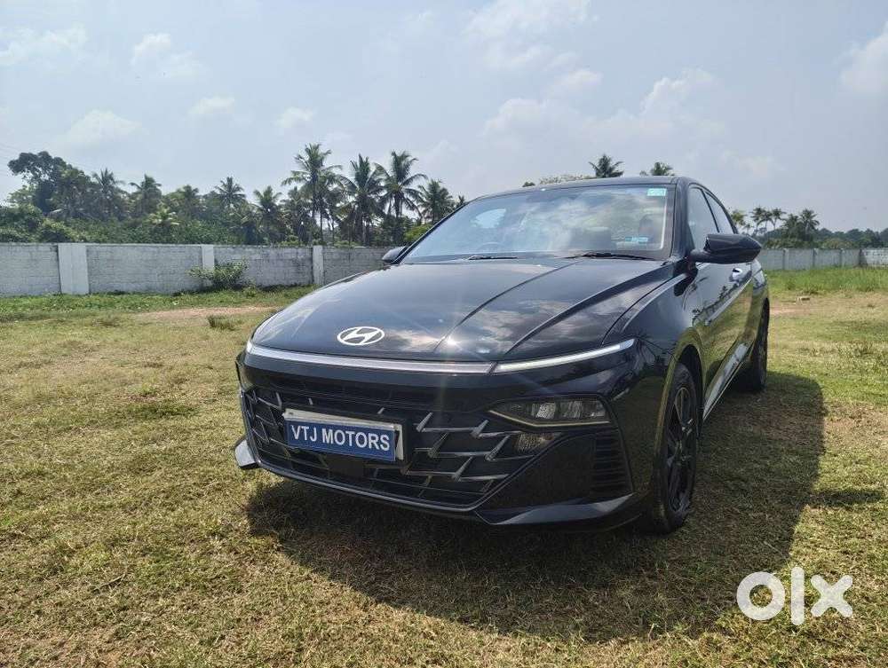 Hyundai Verna 1.5 Sx (o) Turbo Petrol Dct, 2023, Petrol