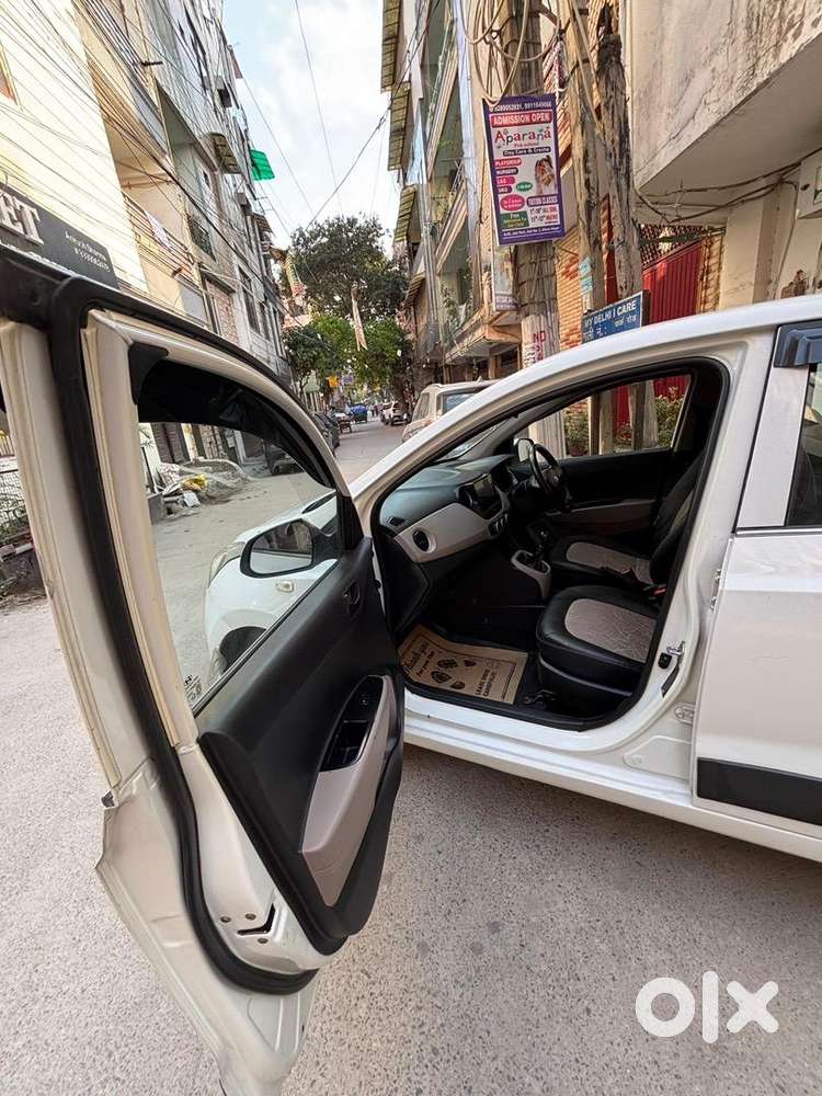 Hyundai Grand I10 Magna 2014  Cng + Petrol  87000 Km  Delhi