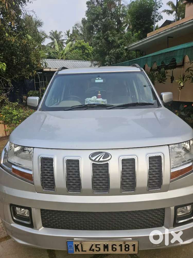 Mahindra Tuv 300 2015