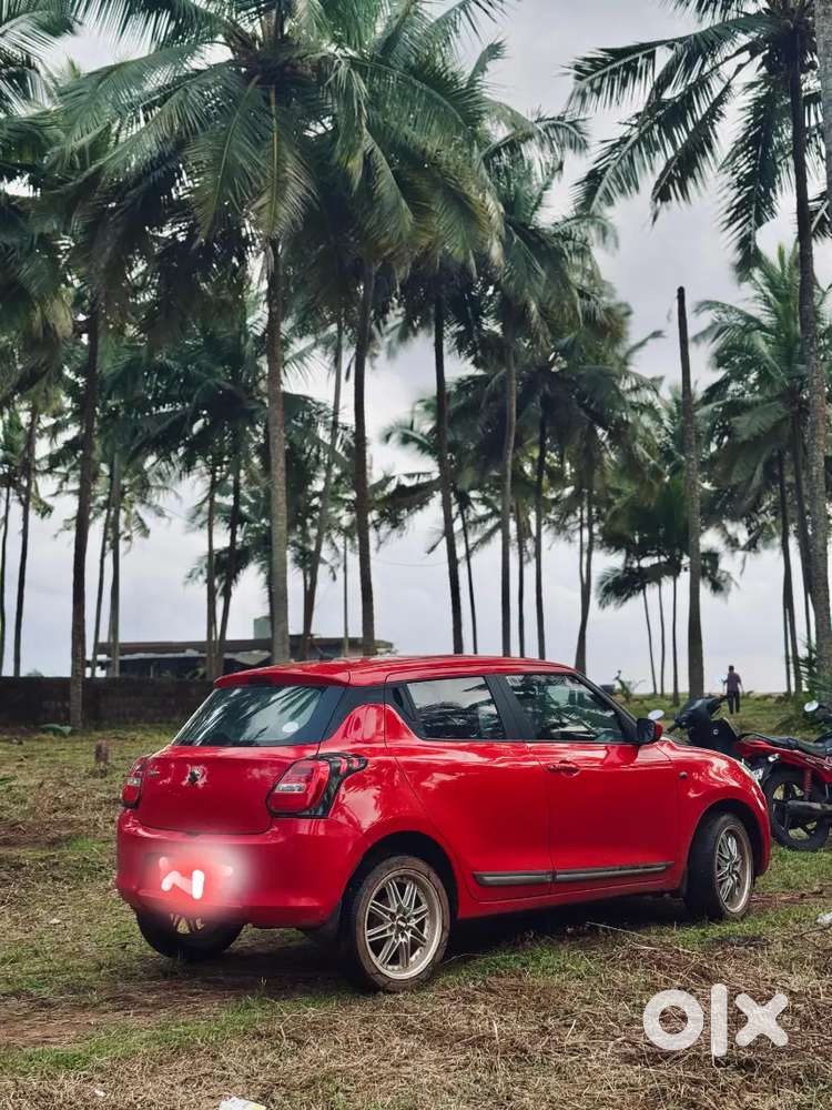 Maruti Suzuki Swift 2019 Petrol 70000 Km Driven