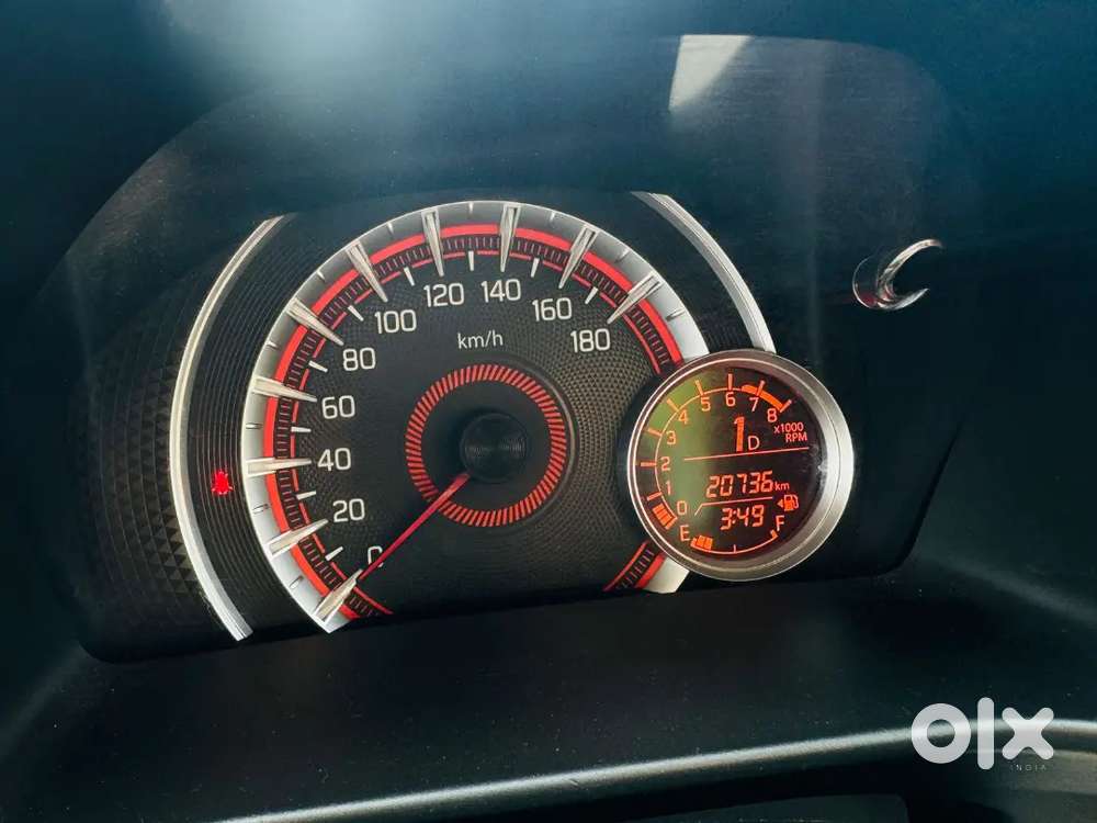 Celerio 2022 Vxi Ags 
20500km Run Petrol 
1st Owner 
Good Condition