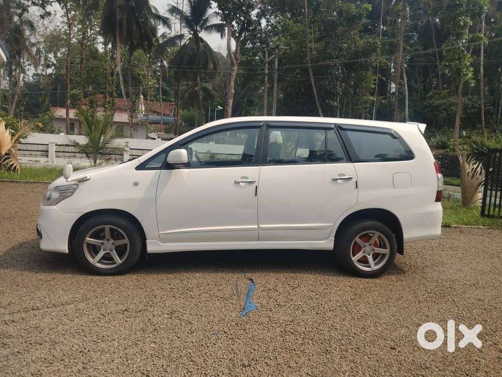 Toyota Innova 2.5 G (diesel) 7 Seater, 2015, Diesel