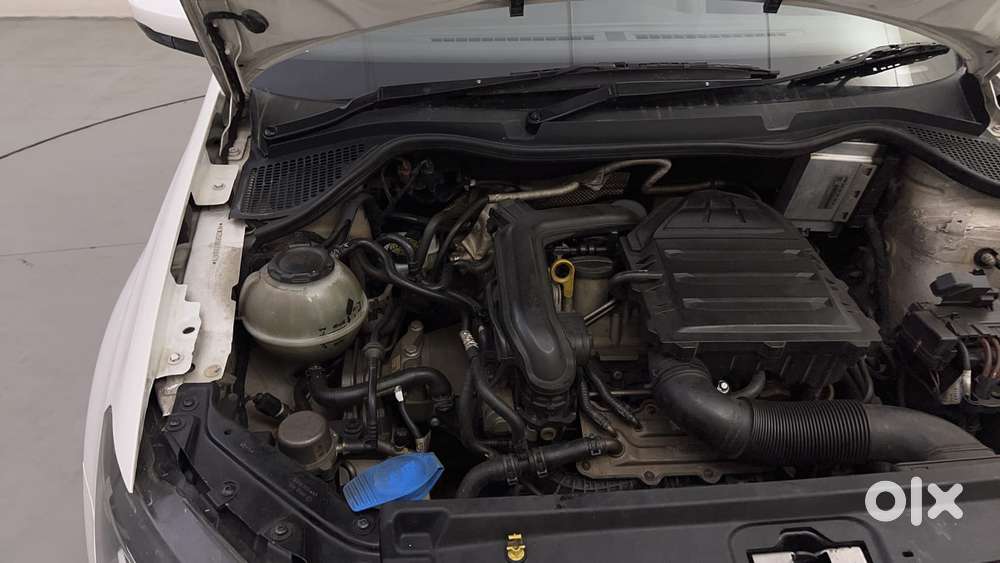 Volkswagen Vento 2010-2013 Petrol Highline At, 2020, Petrol