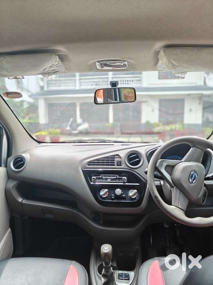 Datsun Redigo T Option, 2016, Petrol