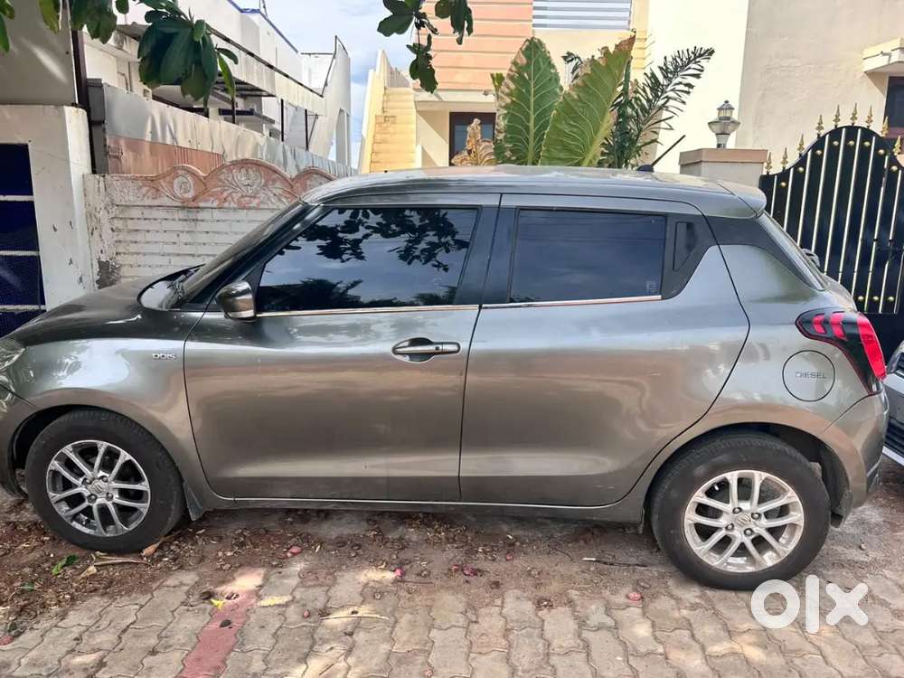 Maruti Swift 1st Owner 2019 Diesel Automatic 115380 Km Driven