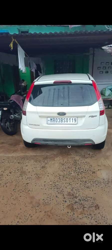 Ford Figo Petrol Manual 2014