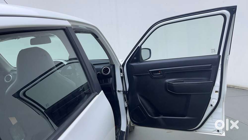 Maruti Suzuki S-presso Vxi Plus, 2022, Petrol