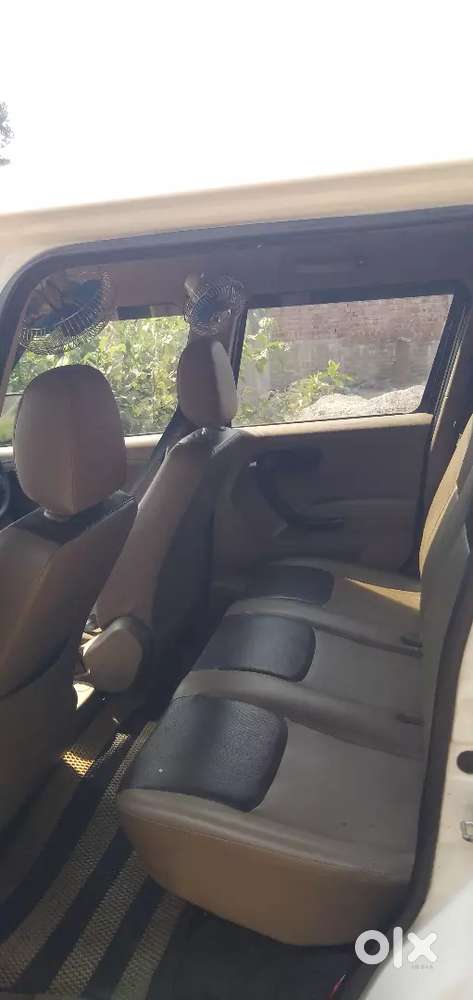 Mahindra Tuv 300 2019