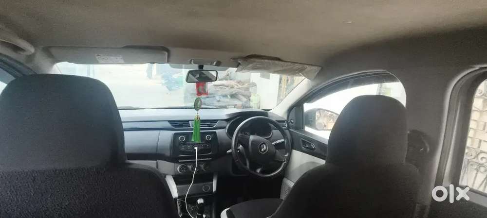 7 Seater Car Loan Provide 75% Renault Triber 1.0 Rxt 2024