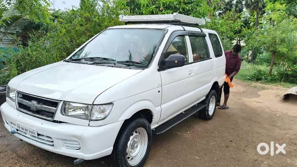 Chevrolet Tavera 2011 Diesel 260000 Km Driven