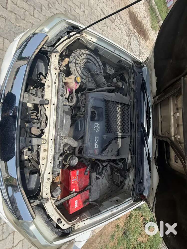 Toyota Fortuner 2015 Diesel 150000 Km Driven