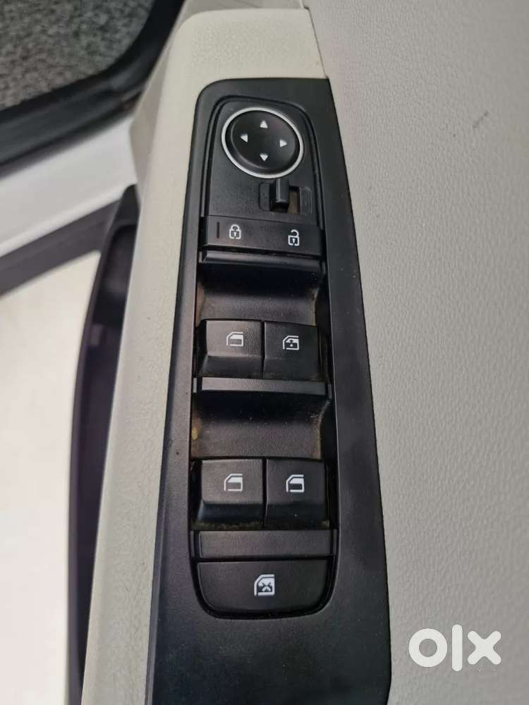 Kia Carens 1.5 Luxury Plus Diesel At 7 Str, 2023, Diesel