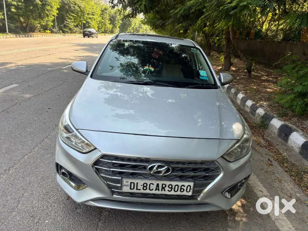 Top Model Sunroof Push Button Start Total Original Dealer Ko Nahi Deni