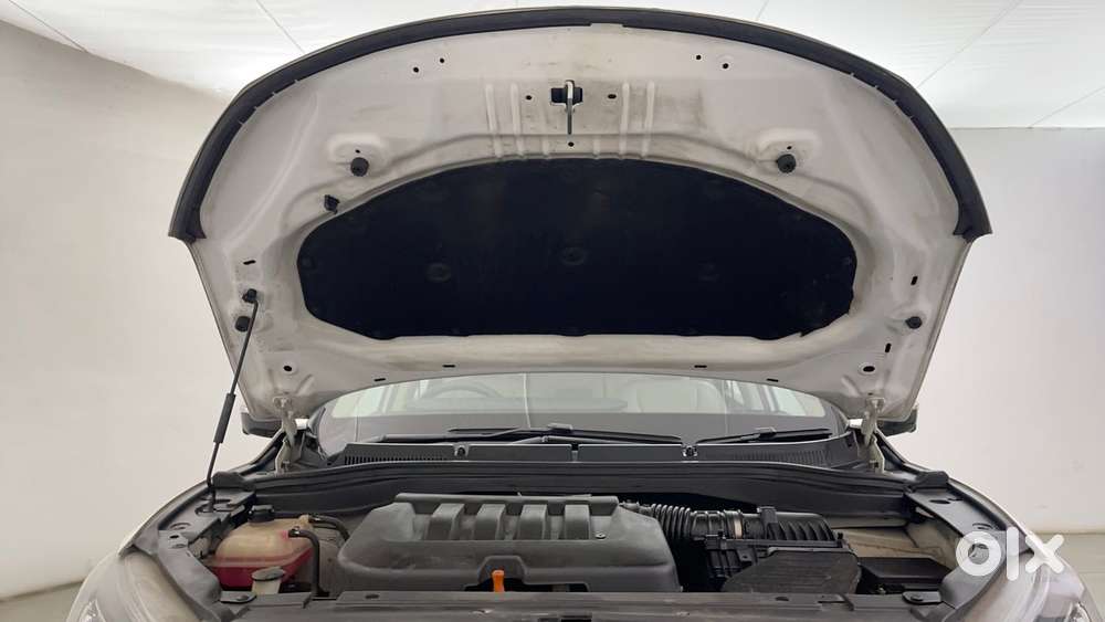 Mahindra Xuv700 2.0 Ax 7 Petrol At Luxury Pack Str, 2022, Petrol