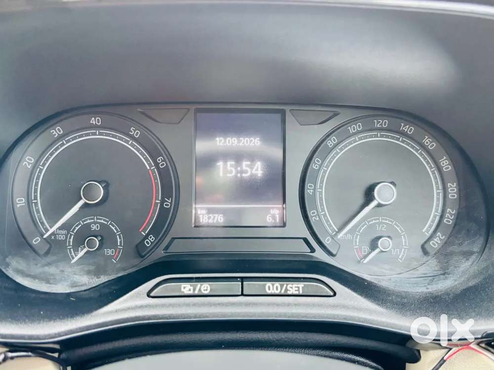 Skoda Slavia, 2025, Petrol
