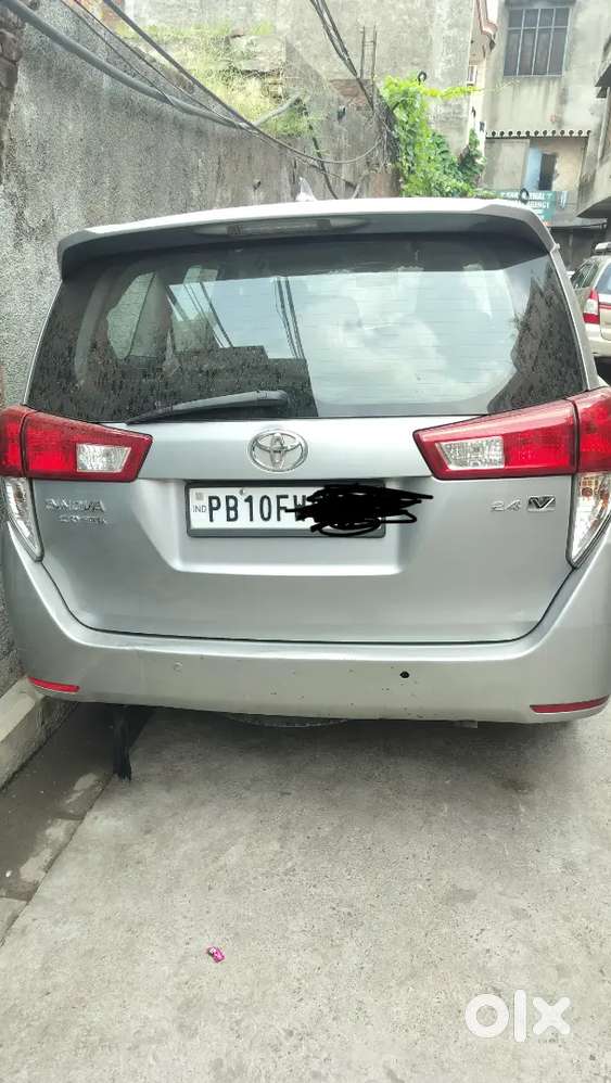 Toyota Innova Crysta 2016 Diesel Mt