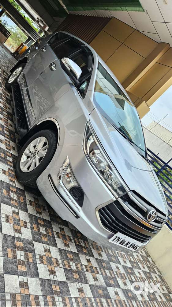 Toyota Innova Crysta 2.4 G Plus Mt 8 Str, 2016, Diesel
