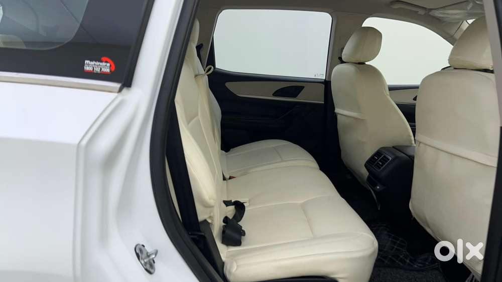 Mahindra Xuv700 2.2 Ax 5 Diesel At 7 Str, 2023, Diesel