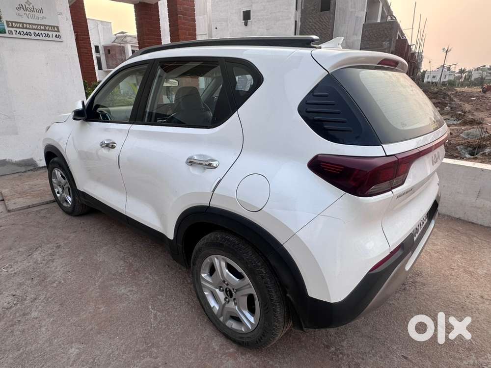 Kia Sonet 2022 Petrol 33000 Km Driven