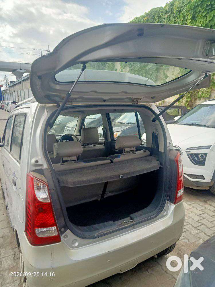 Maruti Suzuki Wagon R Lx Bs Iv, 2013, Petrol